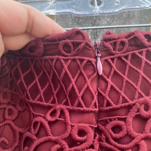 Express Crochet Lace Wine Red Pencil Skirt NWT | 0 - Picture 4 of 5
